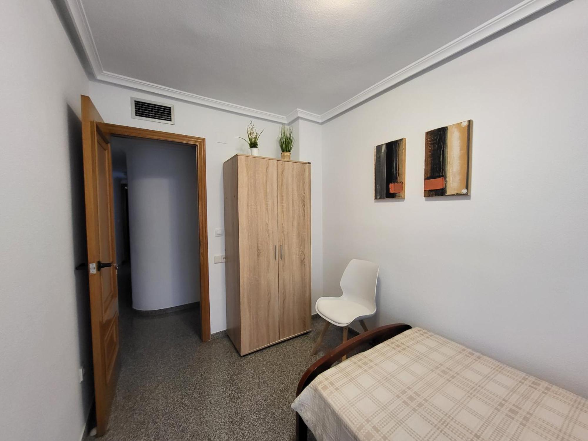 Apartament Amistosa, Habitacion Con Balcon, Alicante, Playa, Centro, Rambla, Mercado Pokój zdjęcie
